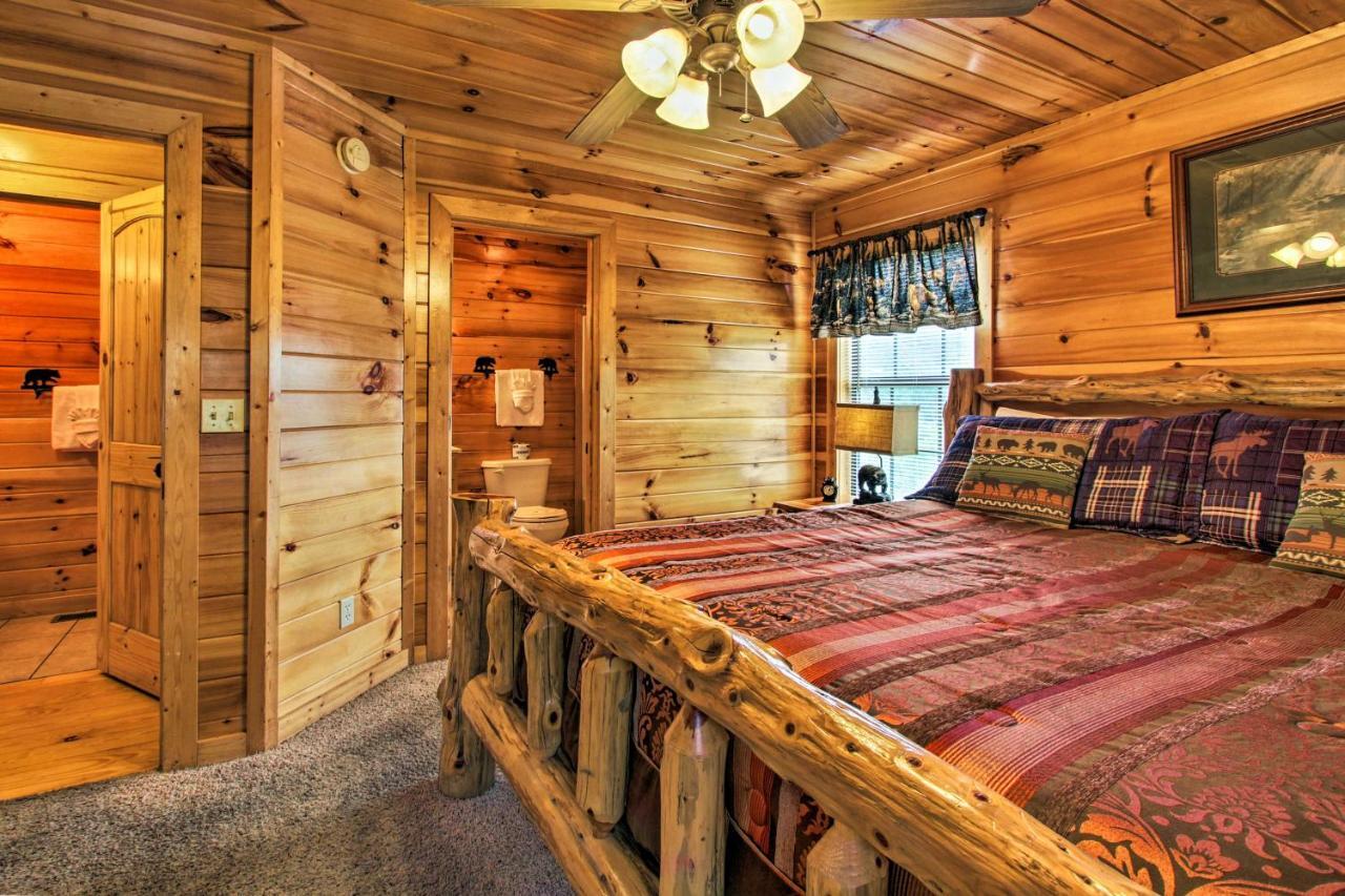 Expansive Gatlinburg Cabin Hot Tub, Deck And Grill! Esterno foto
